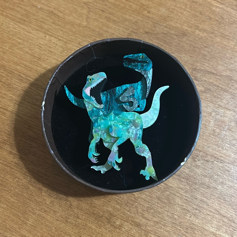 Erstwilder Bloody Rapt Brooch